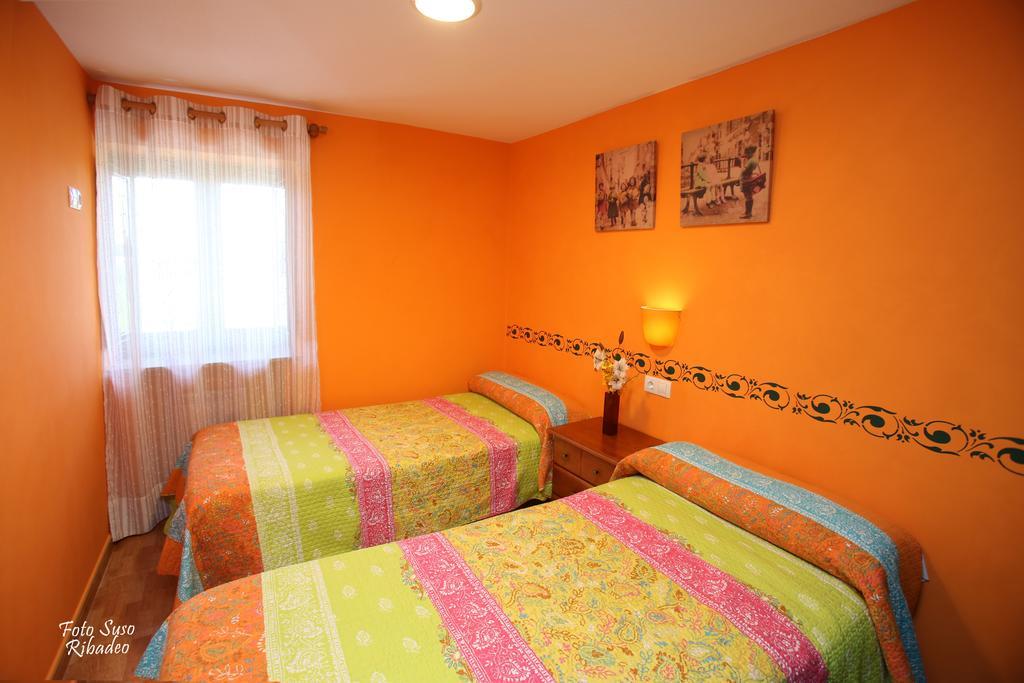 Apartamentos Bouso Villaframil Rum bild